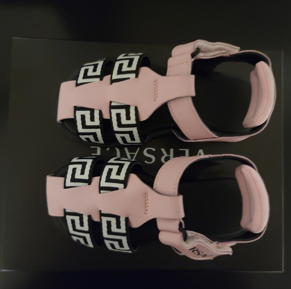 Versace Toddler Greca Sandals Size 24 (7 us) - Picture 6 of 7